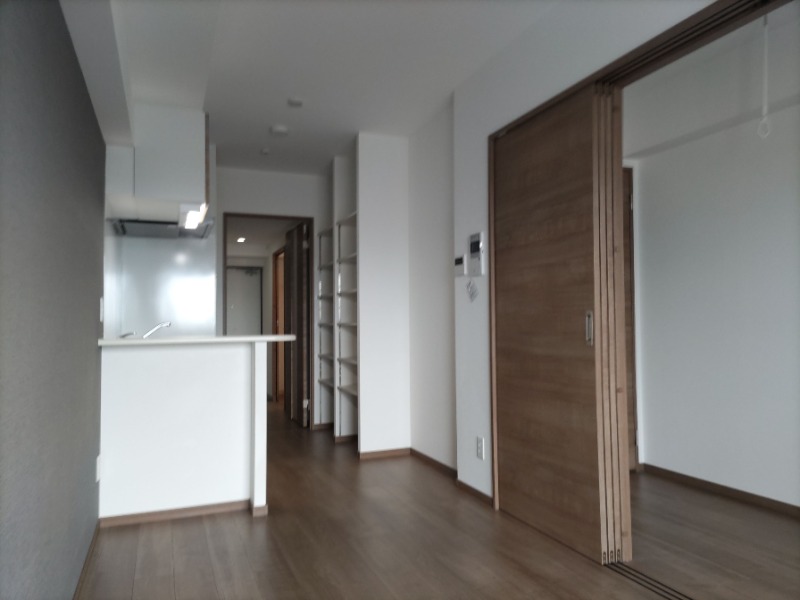 写真は反転です。