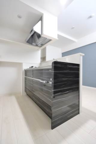 対面キッチンで会話が弾みますね