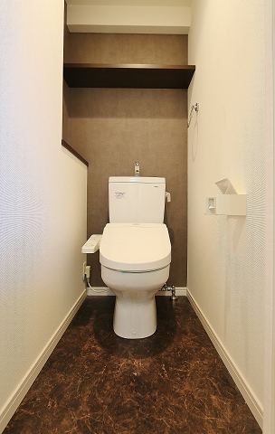 トイレにはもちろんウォシュレット完備です