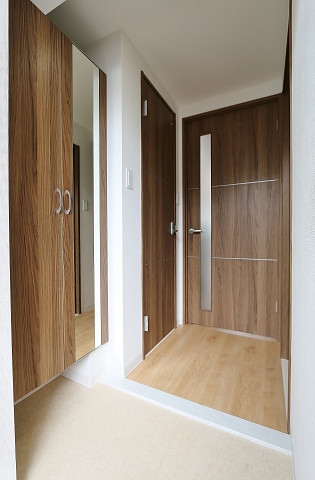 奥行きがある玄関です