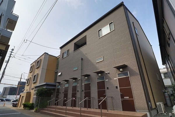 おしゃれな外観ですね