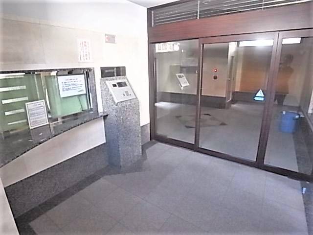 オートロック付きで安心です。
