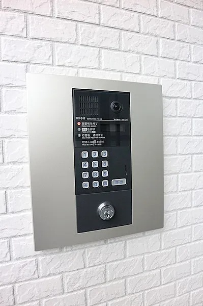 オートロック付きで安心です。