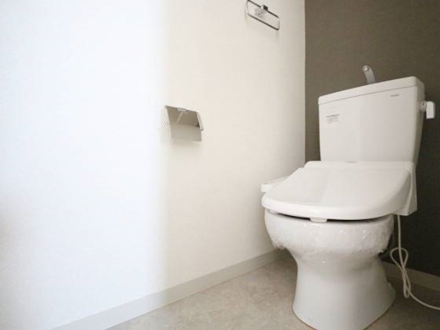 温水洗浄便座付きです