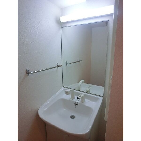 洗面所はこちらです。