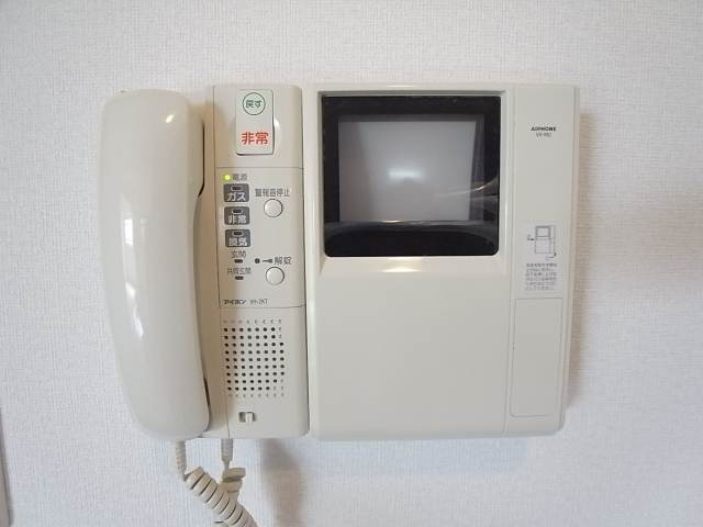 来訪者の顔も確認できます。