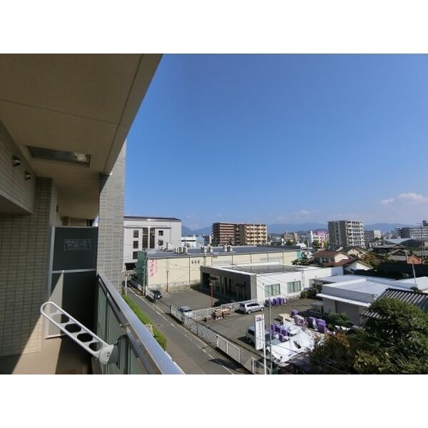 見晴らしの良いバルコニー