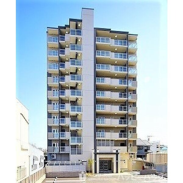 敷地内駐車場も空いています♪