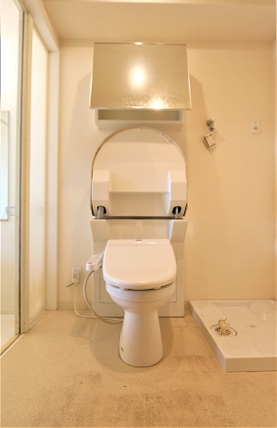 温水洗浄便座付きです