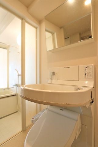 お出かけ前の支度はこちらでされてください