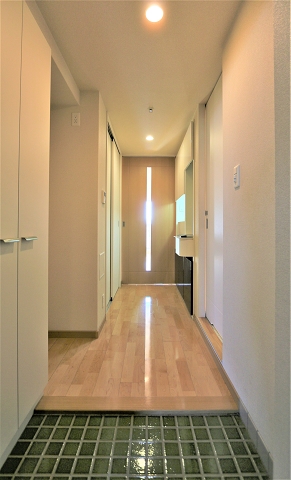 解放感ある玄関ですね