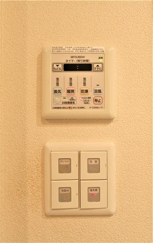 梅雨の時期も味方の浴室乾燥機