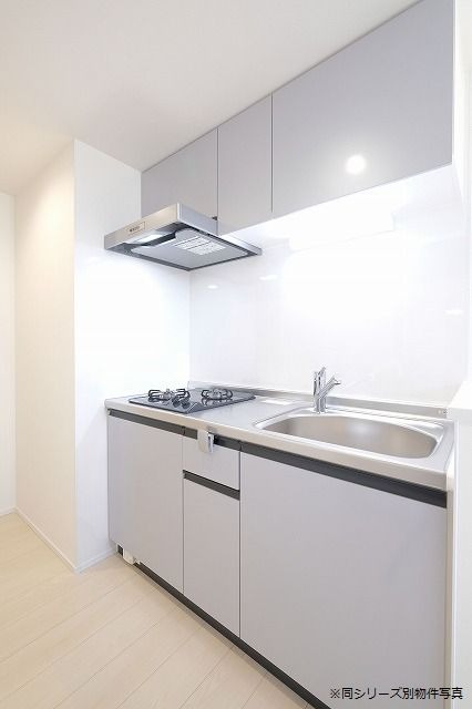 こちらでお料理をお楽しみ下さい