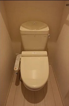 もちろんバス・トイレ別です。