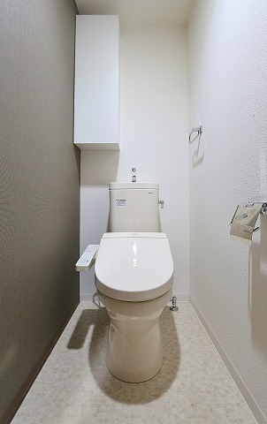 温水洗浄便座付きです