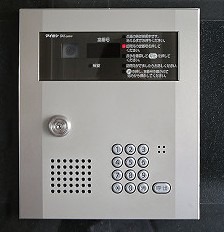 オートロック付きで安心ですね