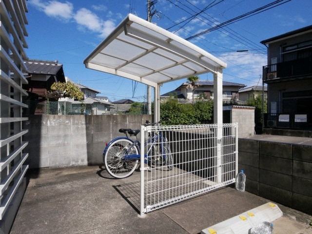 自転車も駐輪出来ます