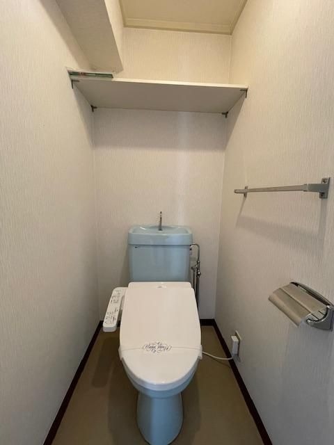 清潔感のあるトイレです