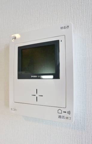 TV付きモニターホンで来客確認ばっちりです