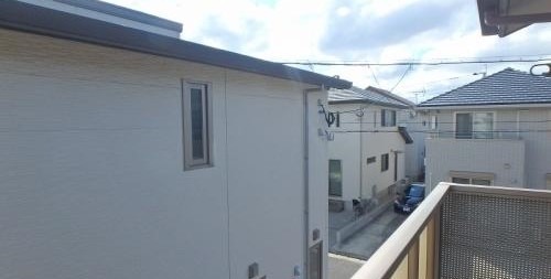 天気のいい日はこちらで洗濯物を干せます