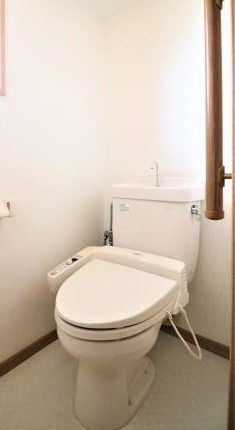 嬉しい温水洗浄便座機能付き