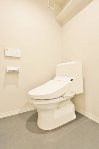 清潔感のあるトイレです