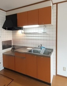 コンロは持込みタイプです