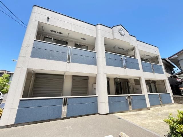 南向きで陽当たり良好。