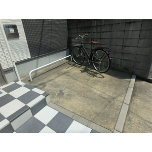 駐輪スペースはこちらです。