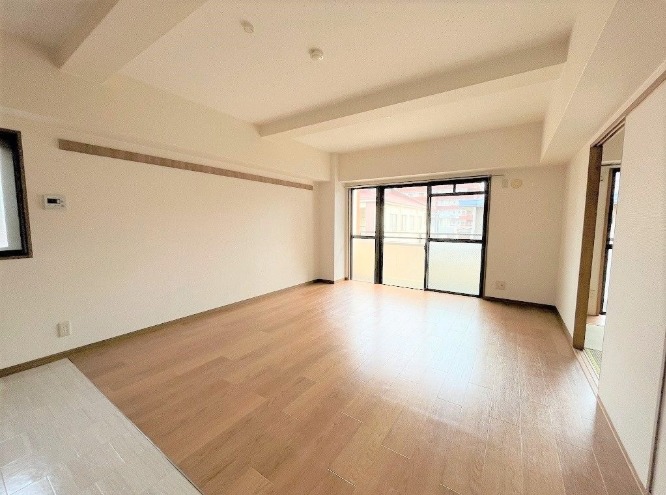 明るい南向きのお部屋です。