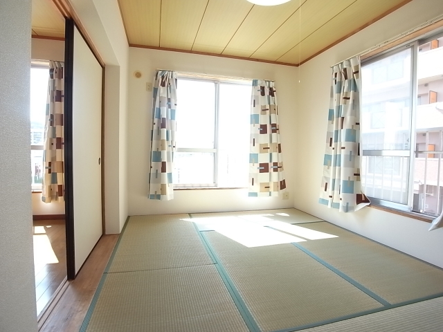 和室があると落ち着きますね