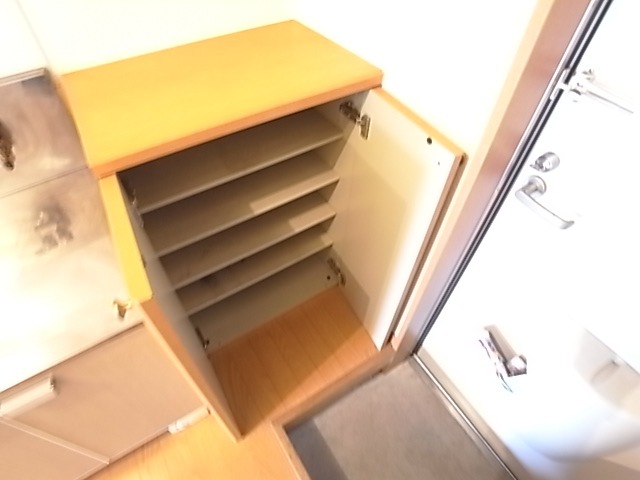 靴がたくさん入ります。