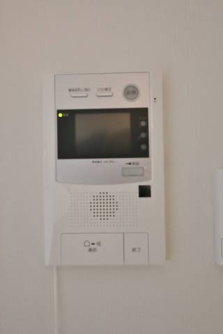 モニター付きオートロックで安心ですね