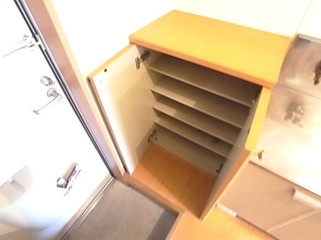 靴がたくさん入ります。