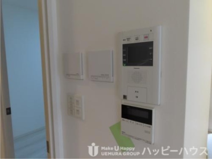 モニターホン、追炊き、床暖房等嬉しい設備が充実してます
