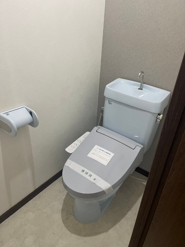 清潔で綺麗な独立トイレです