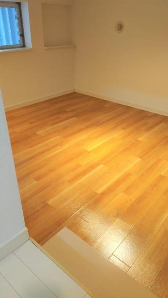 こちらは寝室にいかがでしょうか？？