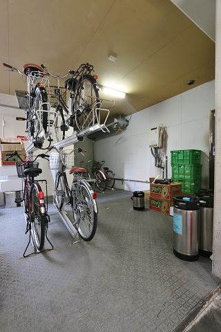 駐輪場あります