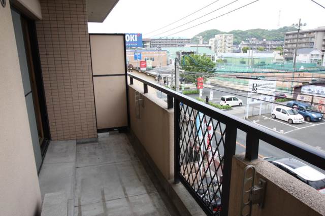 洗濯物はこちらへ。