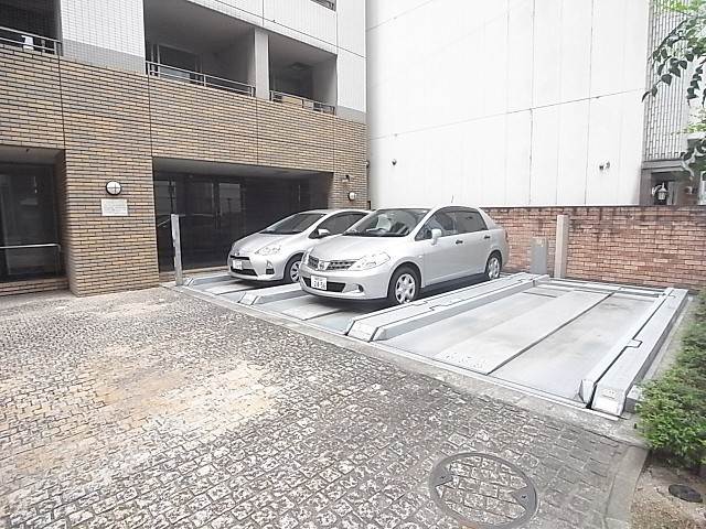 機械式駐車場もありますよ