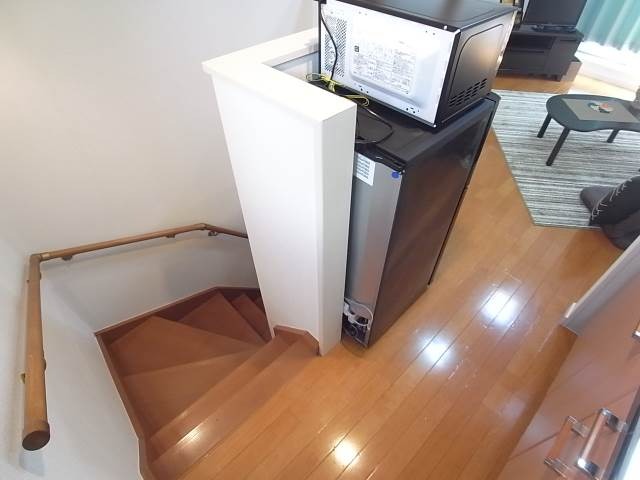 洋室行きの階段です。