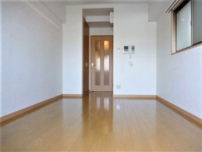 広々8帖越えのお部屋です。