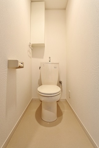 清潔感のあるトイレです