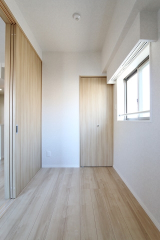 いろんな用途に使える洋室です