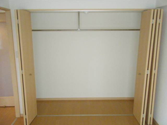 お荷物はこちらへ。