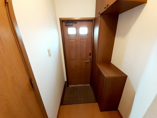 玄関はこんな感じです