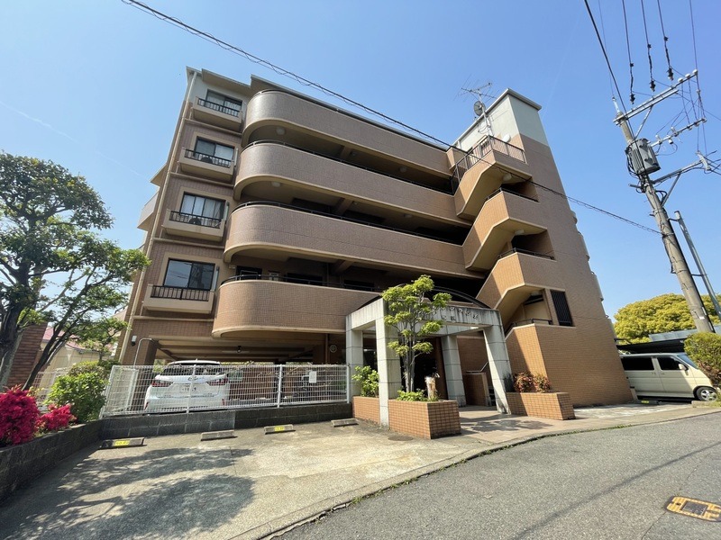 駐車場も空いてますよ。