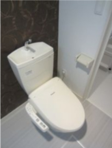 清潔感のあるトイレです