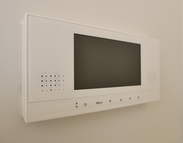 お風呂にテレビ付き。