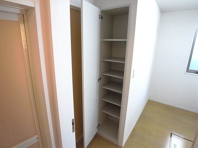 シューズボックスも完備。